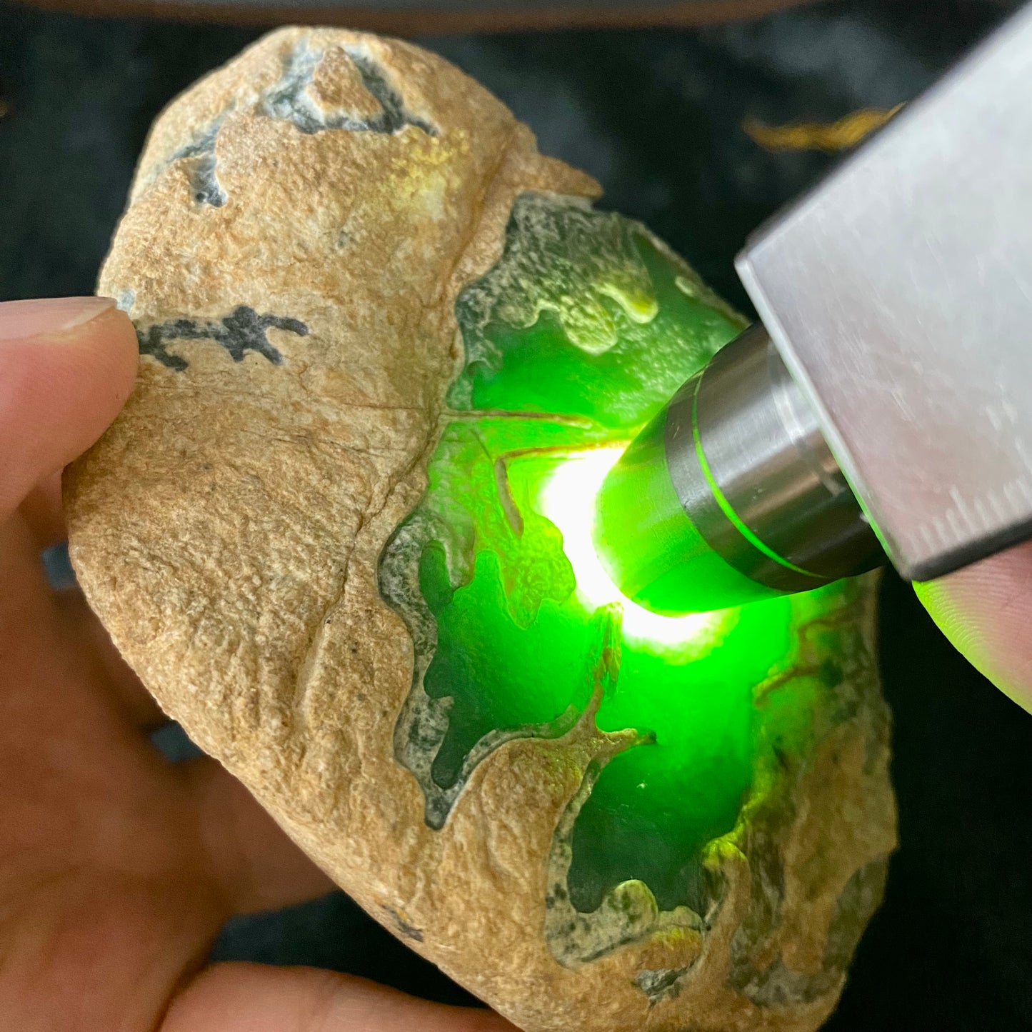 Natural Type A Jadeite | Yellow-Green Da Ma Kan Windowed Material | 841g | 124×83×54mm