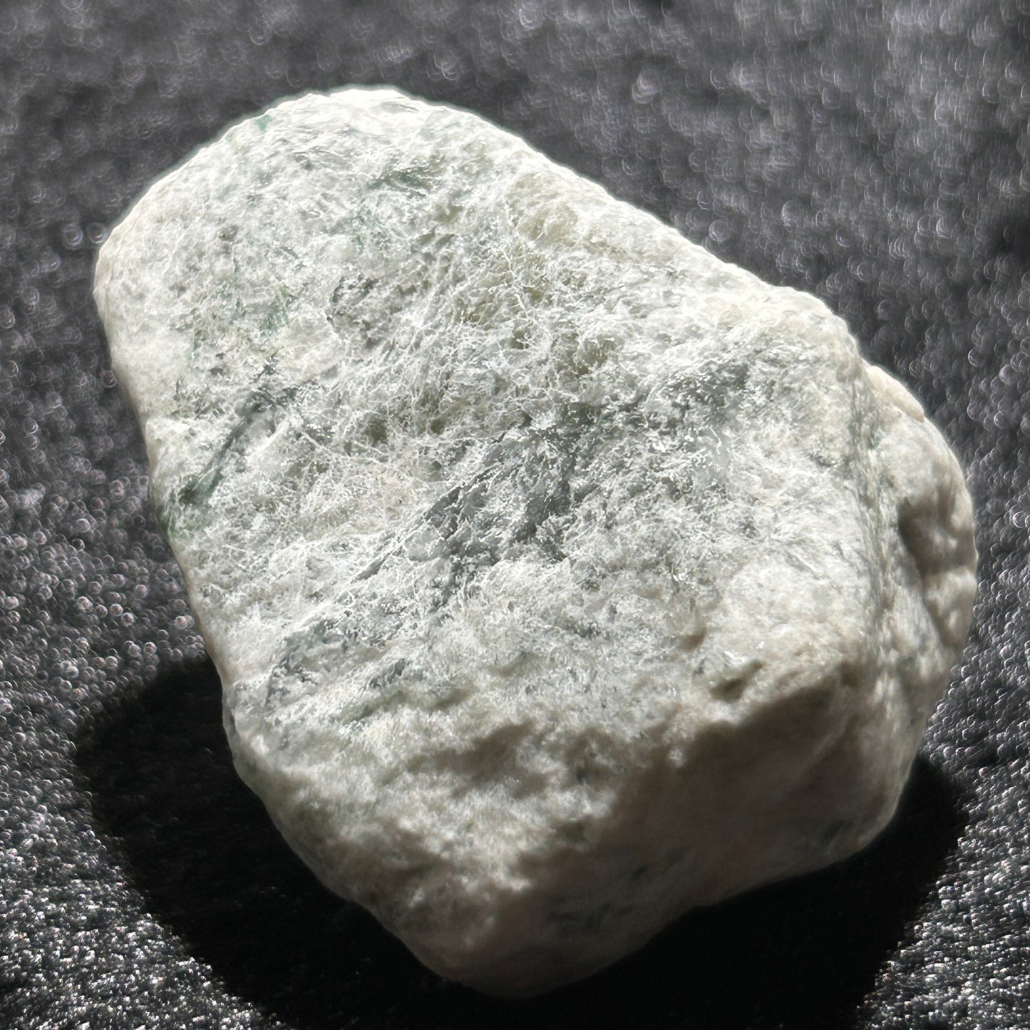 Natural Type A Jadeite | Mo Xi Sha Weathered Skin Jadeite – Small Premium with Floating Patterns | 188g | 50×50×40mm